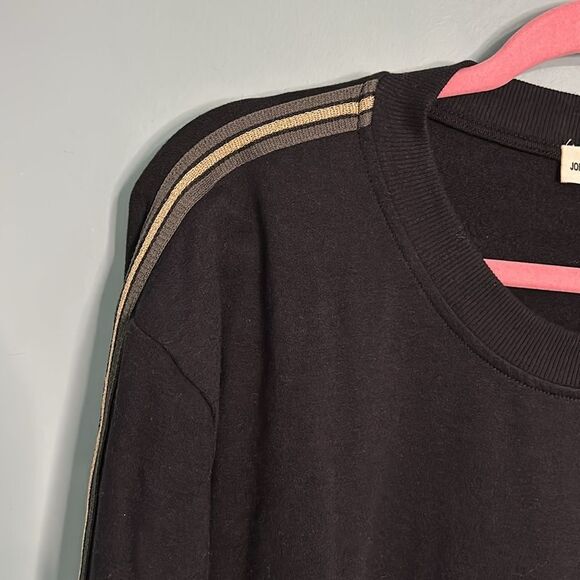 Johnny Was Calmé Metallic Accent Crew Neck - Picture 4 of 9